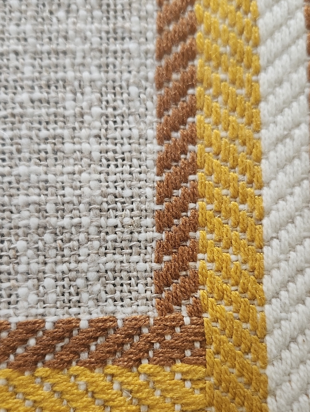 German Table Runner - Picture 3 of 5